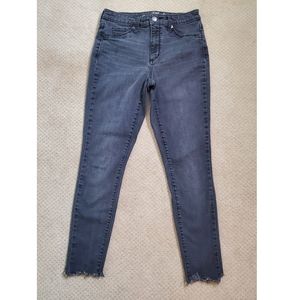 Universal Thread Gray Wash Denim High Rise Jegging